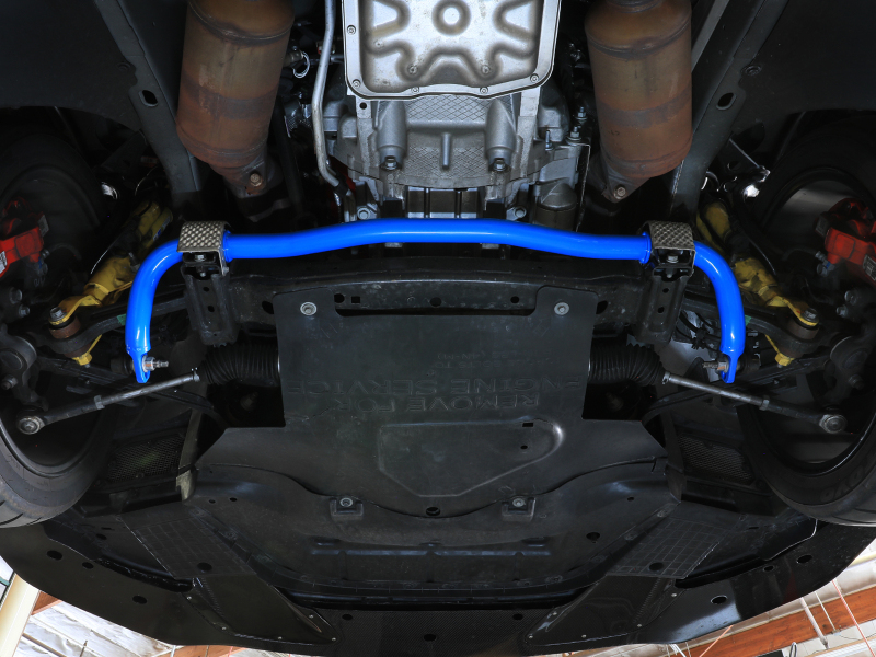 Buick Lucerne Brake Kit - Rear - R1 Concepts - Slotted/Drilled Rotors + 5000 Advanced Pads - Silver-gray - `06-`11